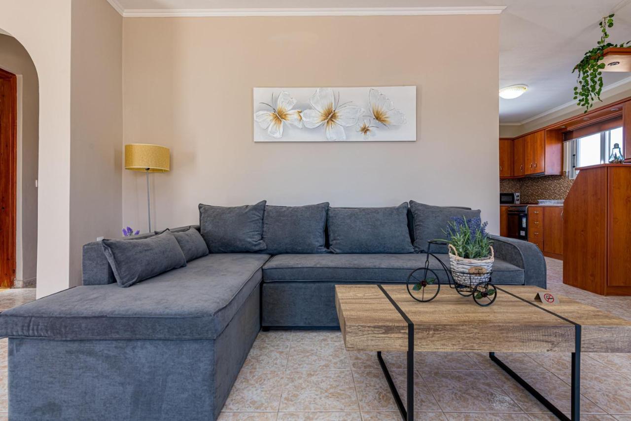 Blossom Villa Laganas Extérieur photo